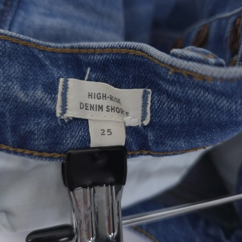 Madewell High Rise Button Denim Shorts size 25